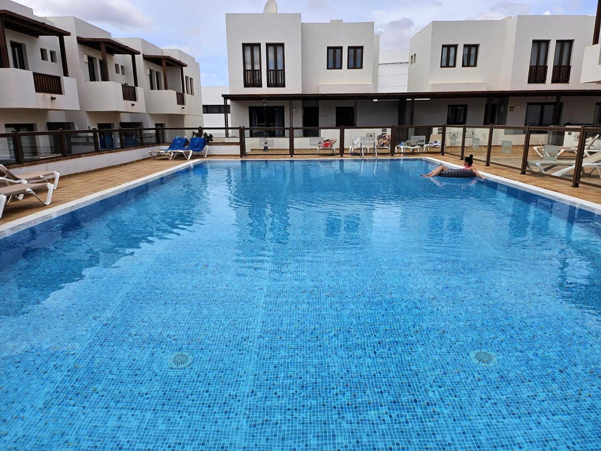 Duplex Noray Vista A La Piscina Daire Puerto Calero Dış mekan fotoğraf